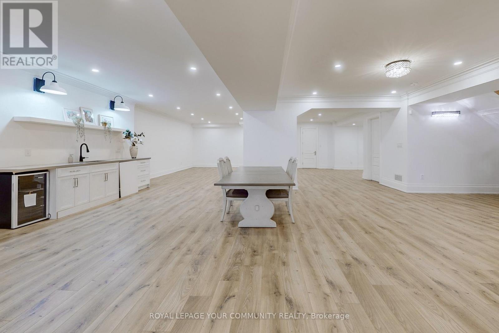 1427 Lakeshore Road W, Oakville (Sw Southwest), Ontario  L6L 1G4 - Photo 33 - W14104392