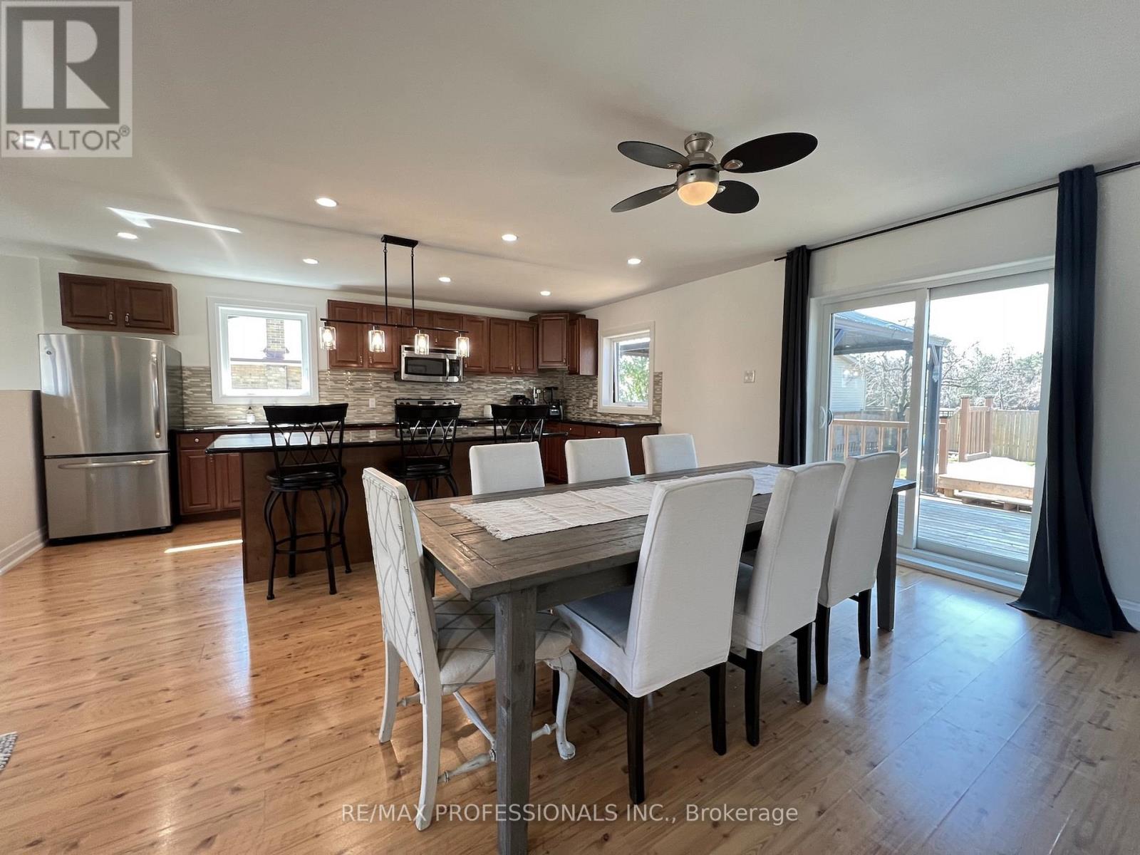 2504 Donnavale Drive, Mississauga (Cooksville), Ontario  L5A 2N1 - Photo 18 - W14104476