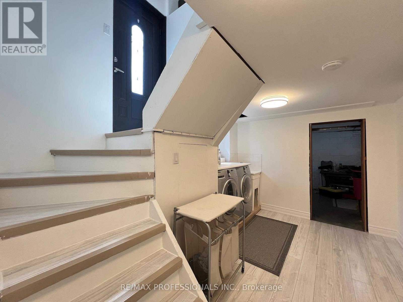 2504 Donnavale Drive, Mississauga (Cooksville), Ontario  L5A 2N1 - Photo 29 - W14104476