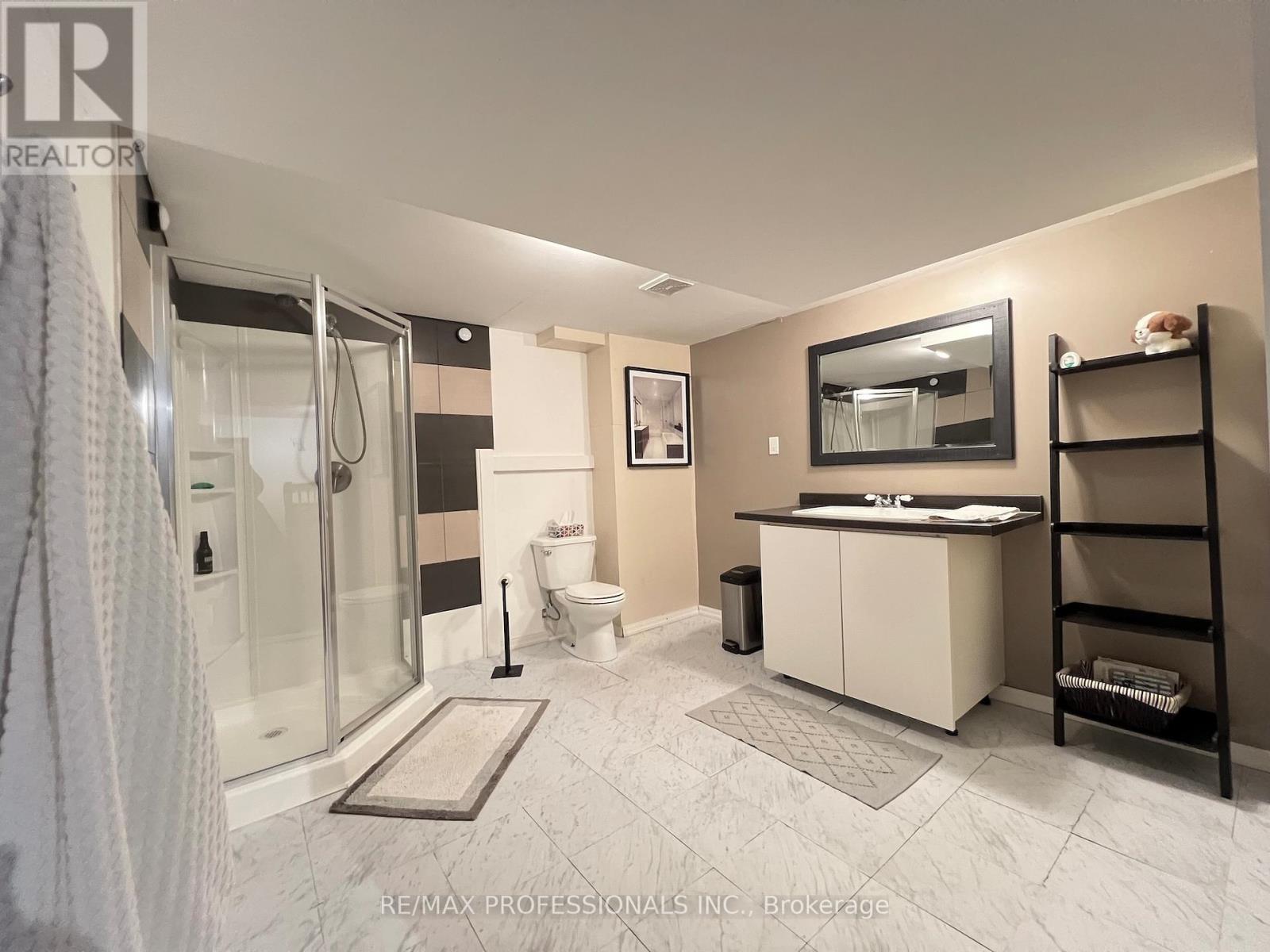 2504 Donnavale Drive, Mississauga (Cooksville), Ontario  L5A 2N1 - Photo 35 - W14104476