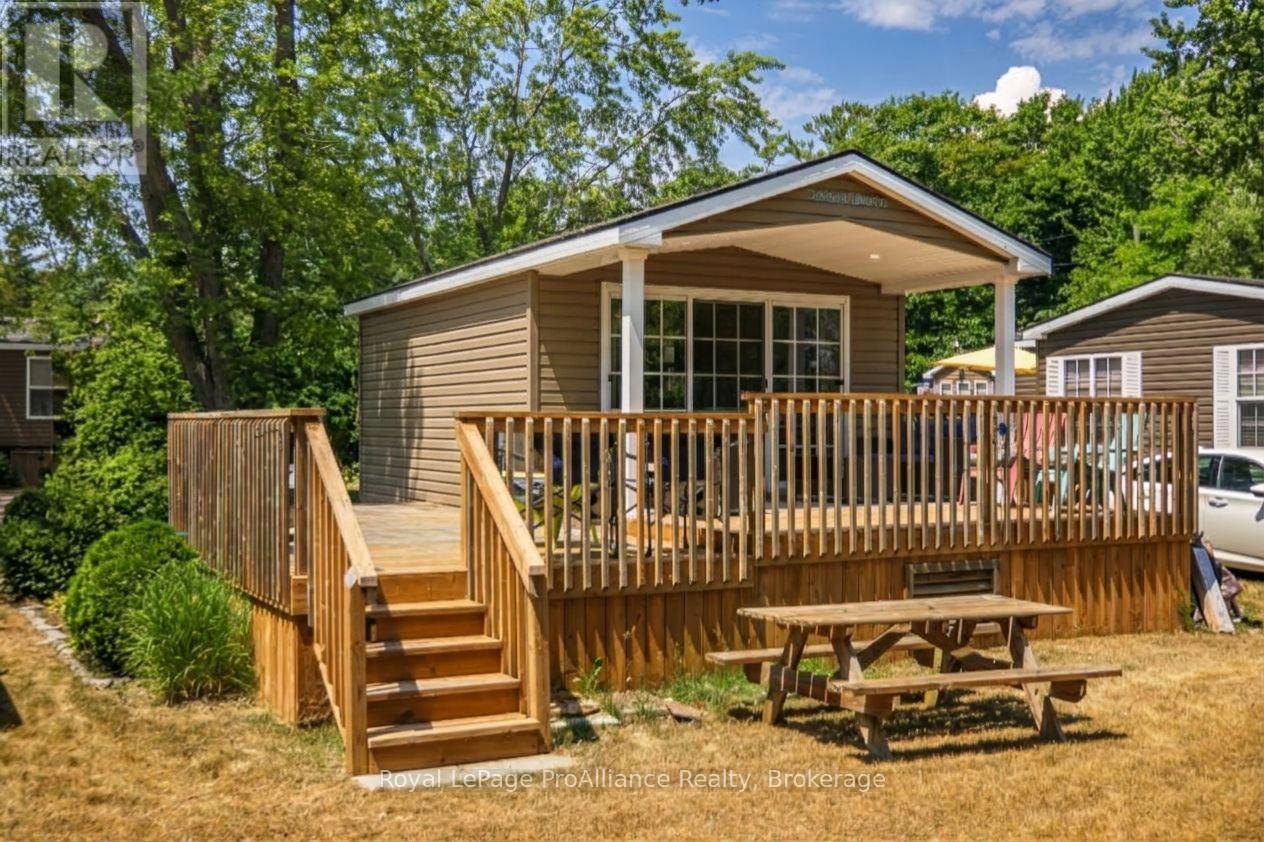 486 CTY RD 18 - 20 DRAGONFLY LANE, Prince Edward County, Ontario
