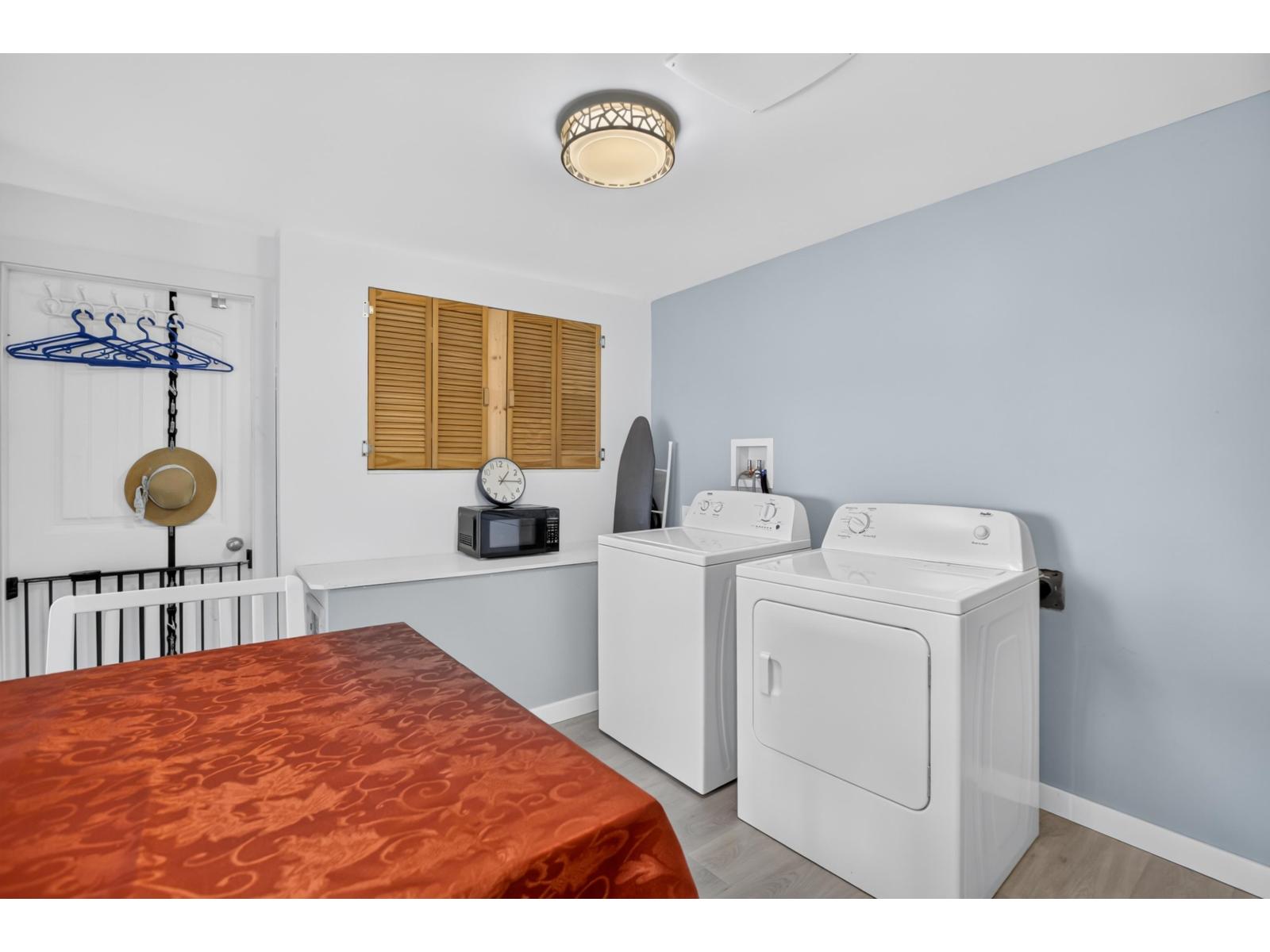 9560 Monte Vista Street, Mission, British Columbia  V2V 6B2 - Photo 22 - R3177551