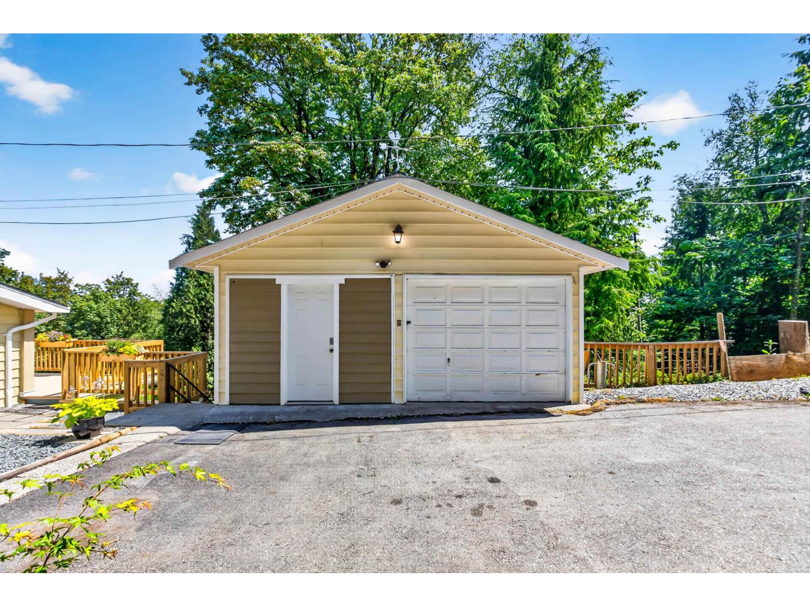 9560 Monte Vista Street, Mission, British Columbia  V2V 6B2 - Photo 31 - R3177551
