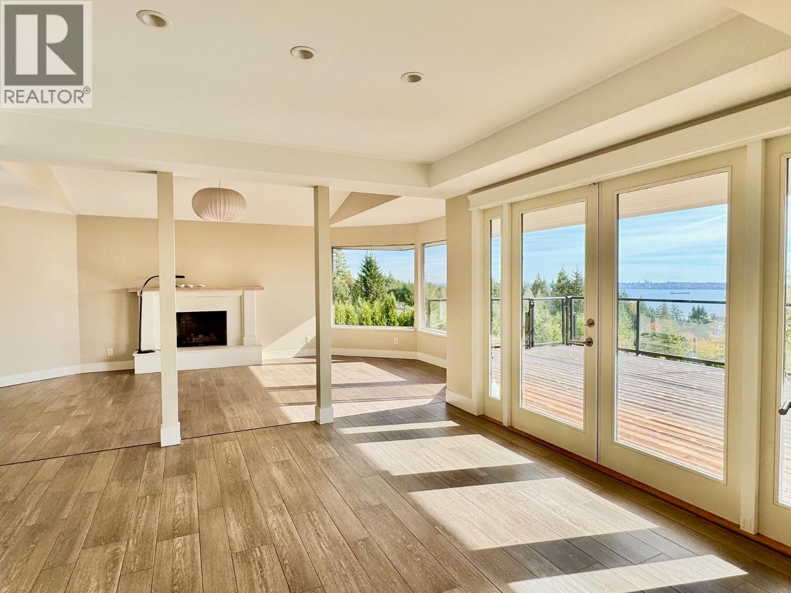 4xx5 Almondel Court, West Vancouver, British Columbia  V7V 4V4 - Photo 6 - R3177499
