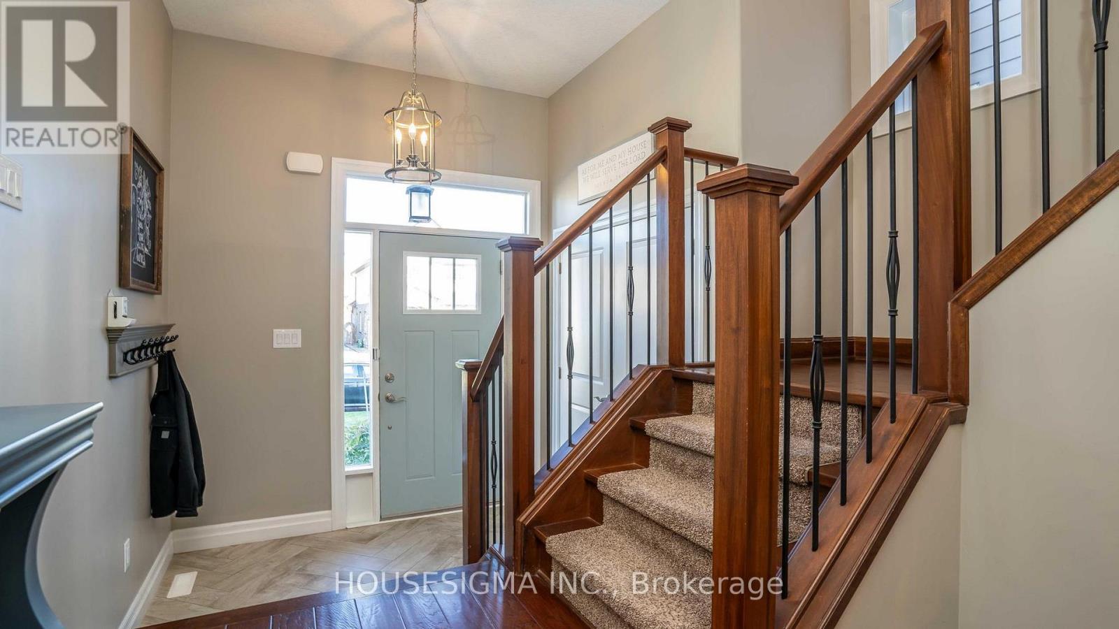 2428 Seven Oaks Ridge, London South, Ontario  N6M 0E4 - Photo 5 - X14104538