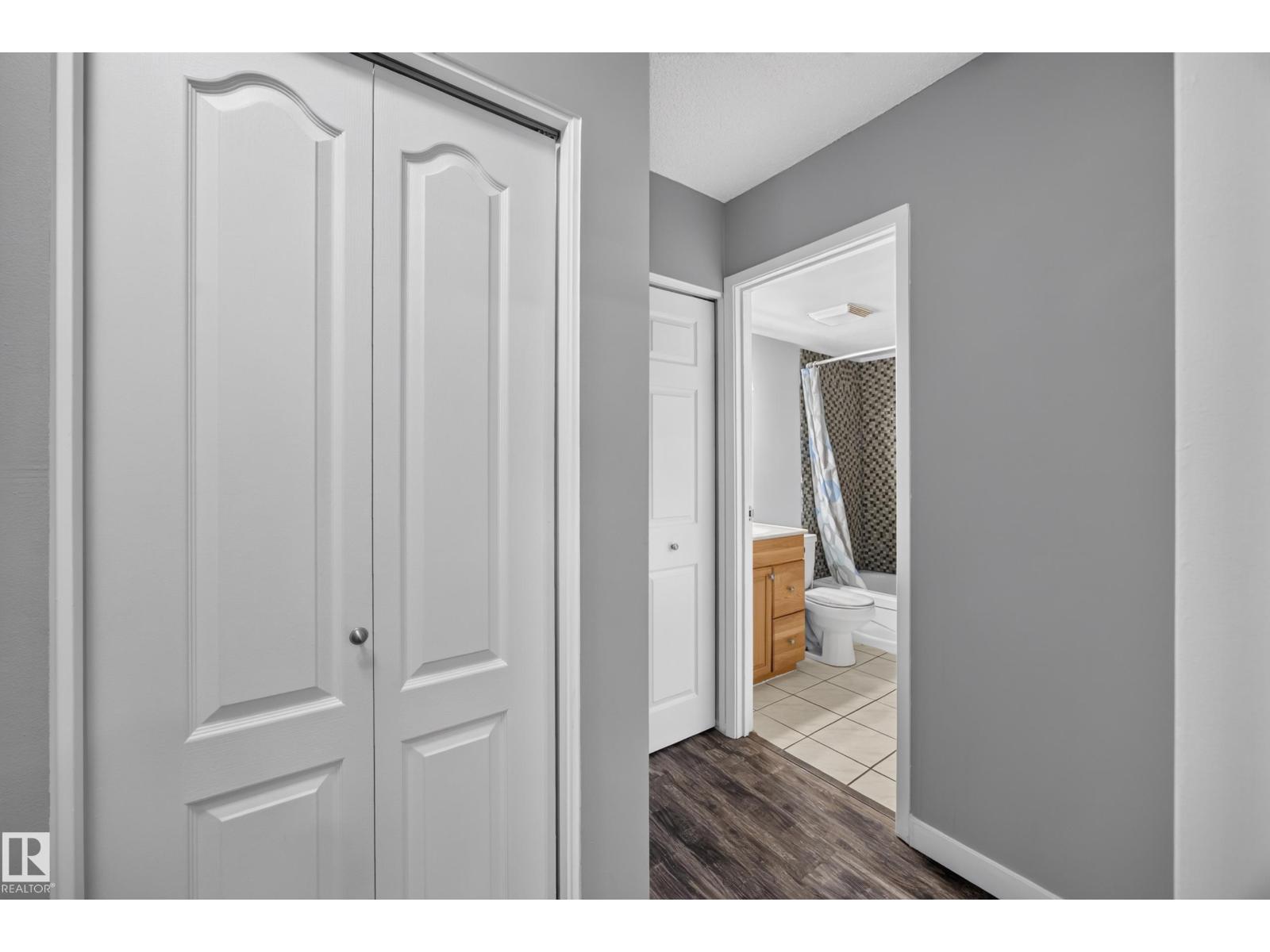 #27 11245 31 AV NW