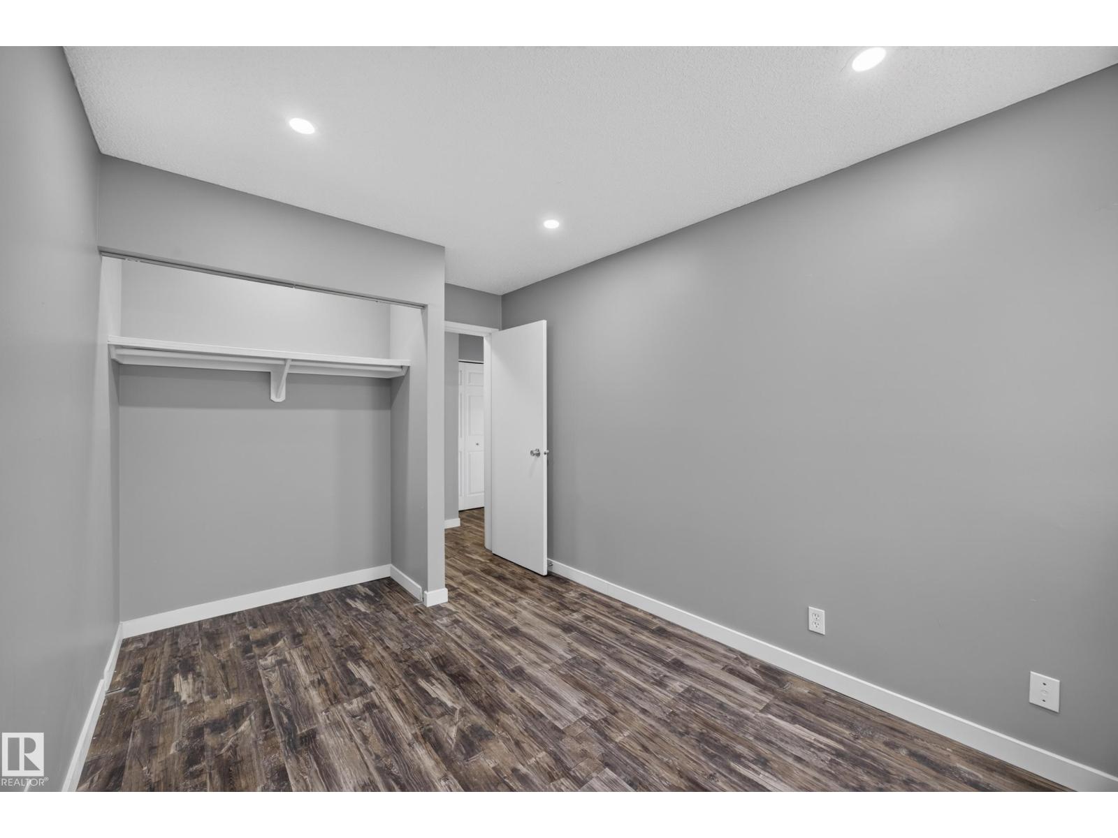 #27 11245 31 AV NW