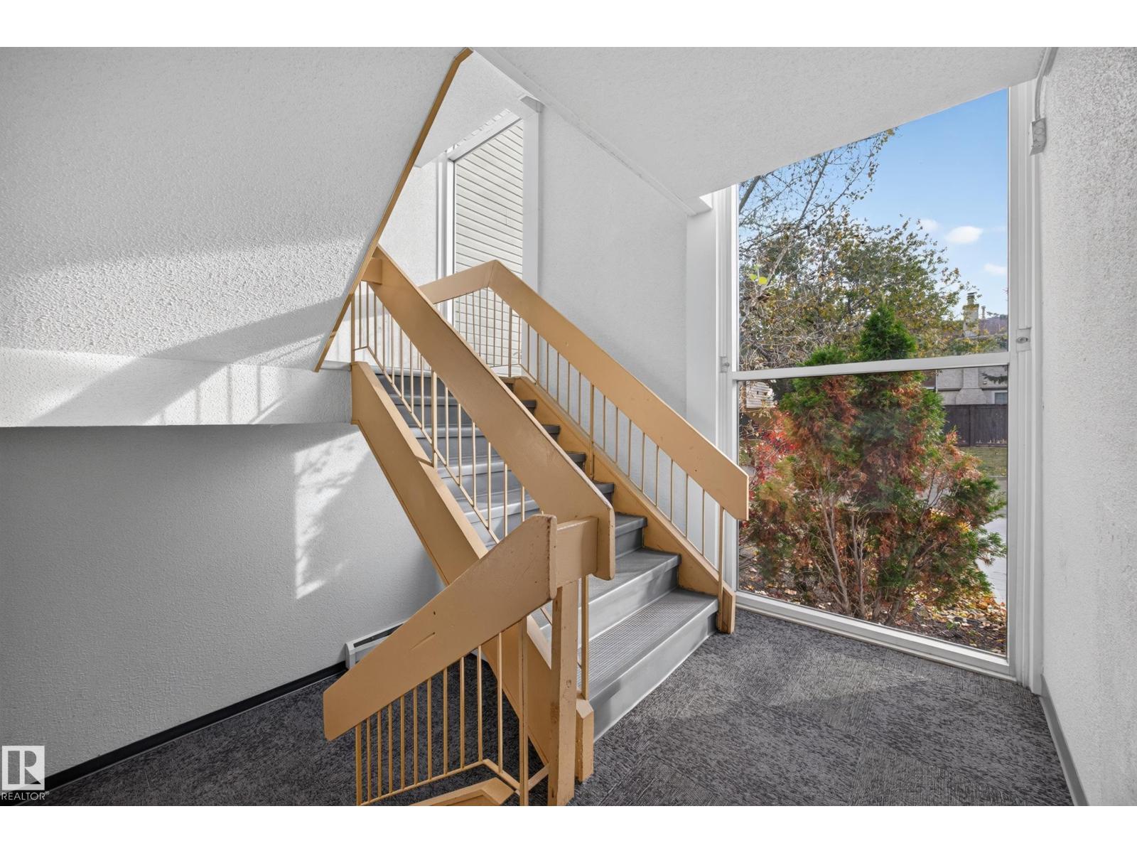 #27 11245 31 AV NW