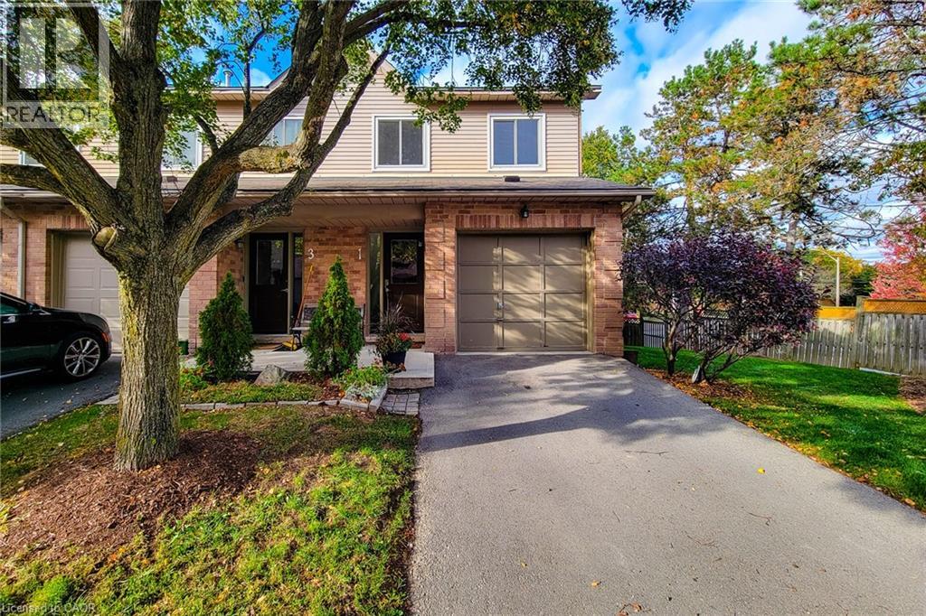 26 Moss Boulevard Unit# 1, Dundas, Ontario  L9H 6W7 - Photo 5 - 40871604