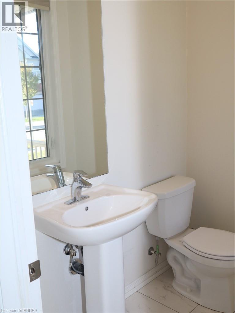 56 Sinden Road, Brantford, Ontario  N3T 0P8 - Photo 9 - 40869821