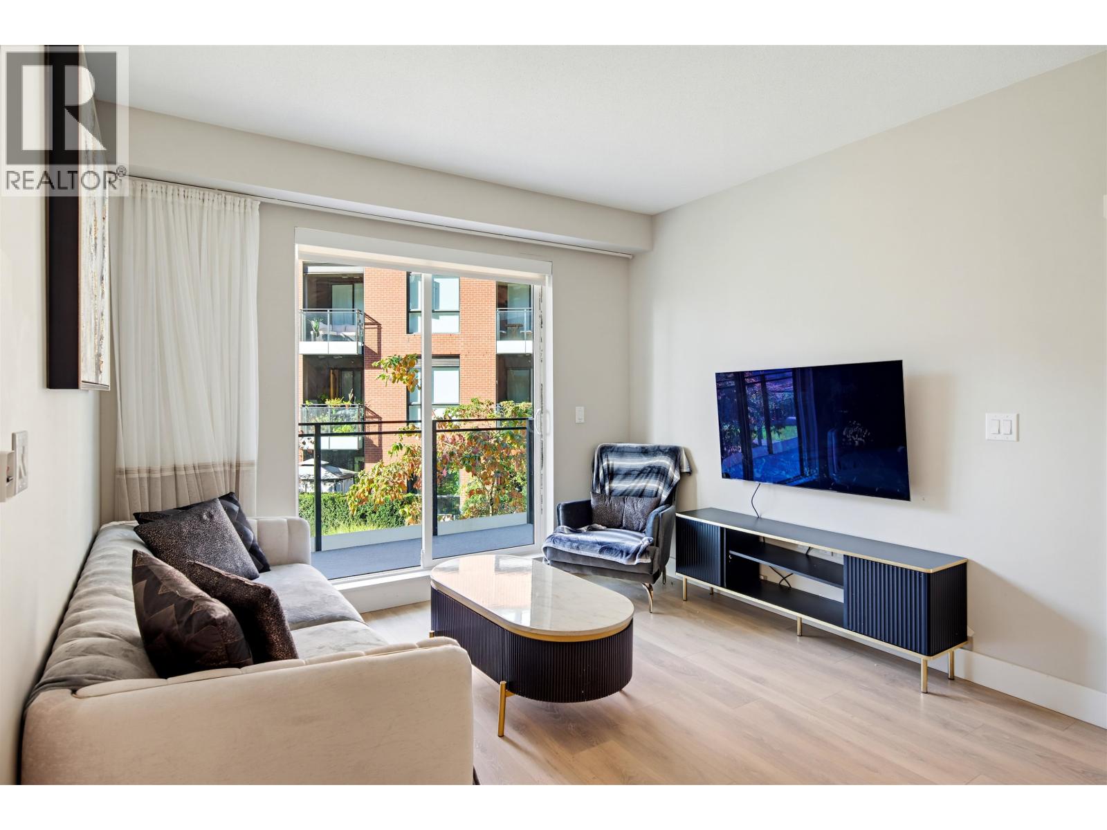310 3588 Samwill Crescent, Vancouver, British Columbia  V5S 0H5 - Photo 2 - R3177521