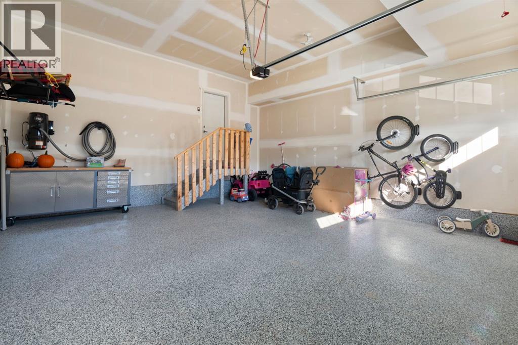 59 Sundown Place, Cochrane, Alberta  T4C 2T3 - Photo 27 - A2351462