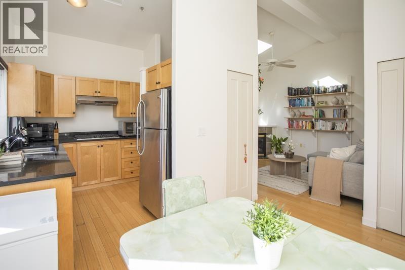401 510 Chesterfield Avenue, North Vancouver, British Columbia  V7M 2L9 - Photo 11 - R3177550
