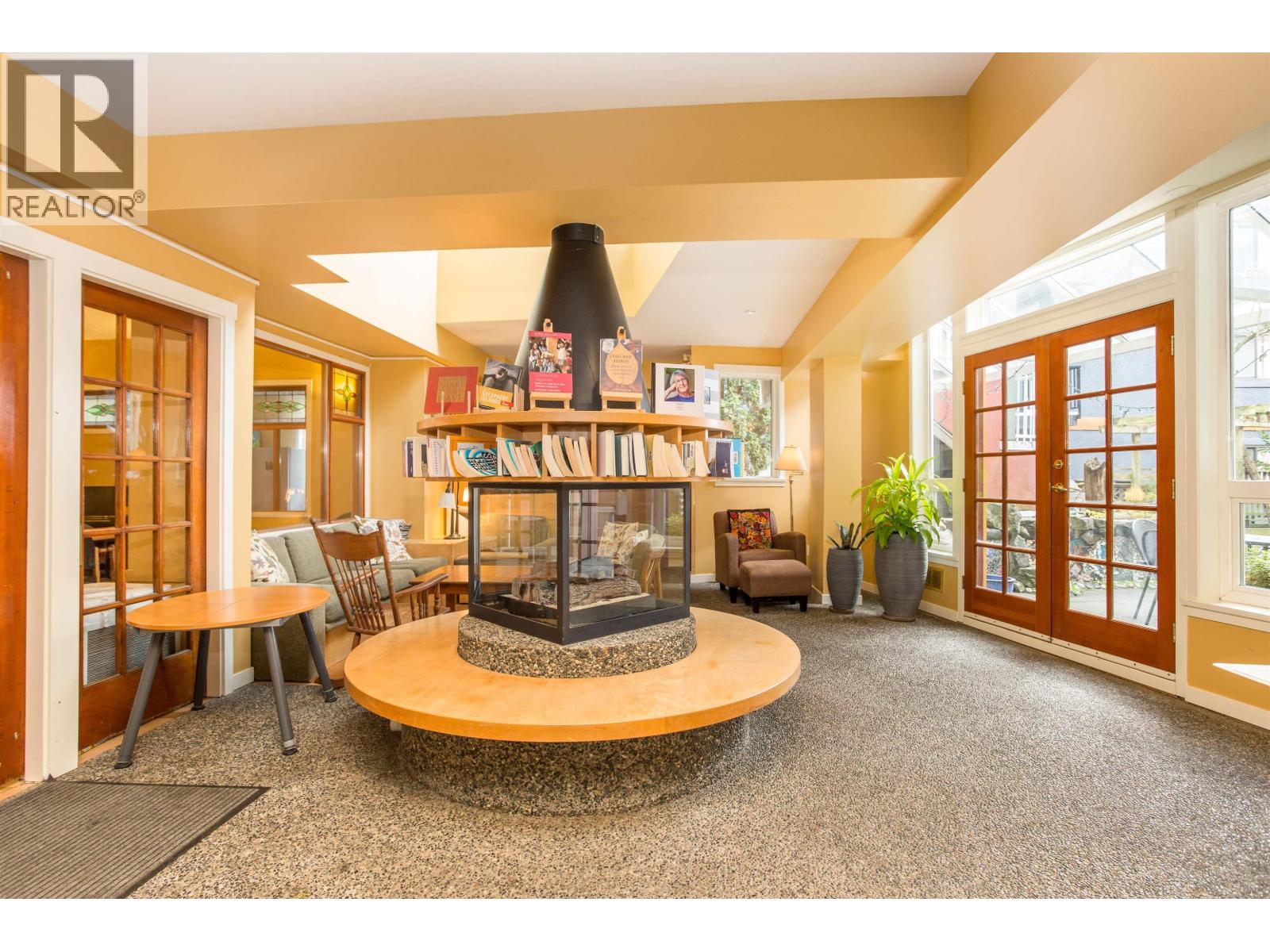 401 510 Chesterfield Avenue, North Vancouver, British Columbia  V7M 2L9 - Photo 28 - R3177550