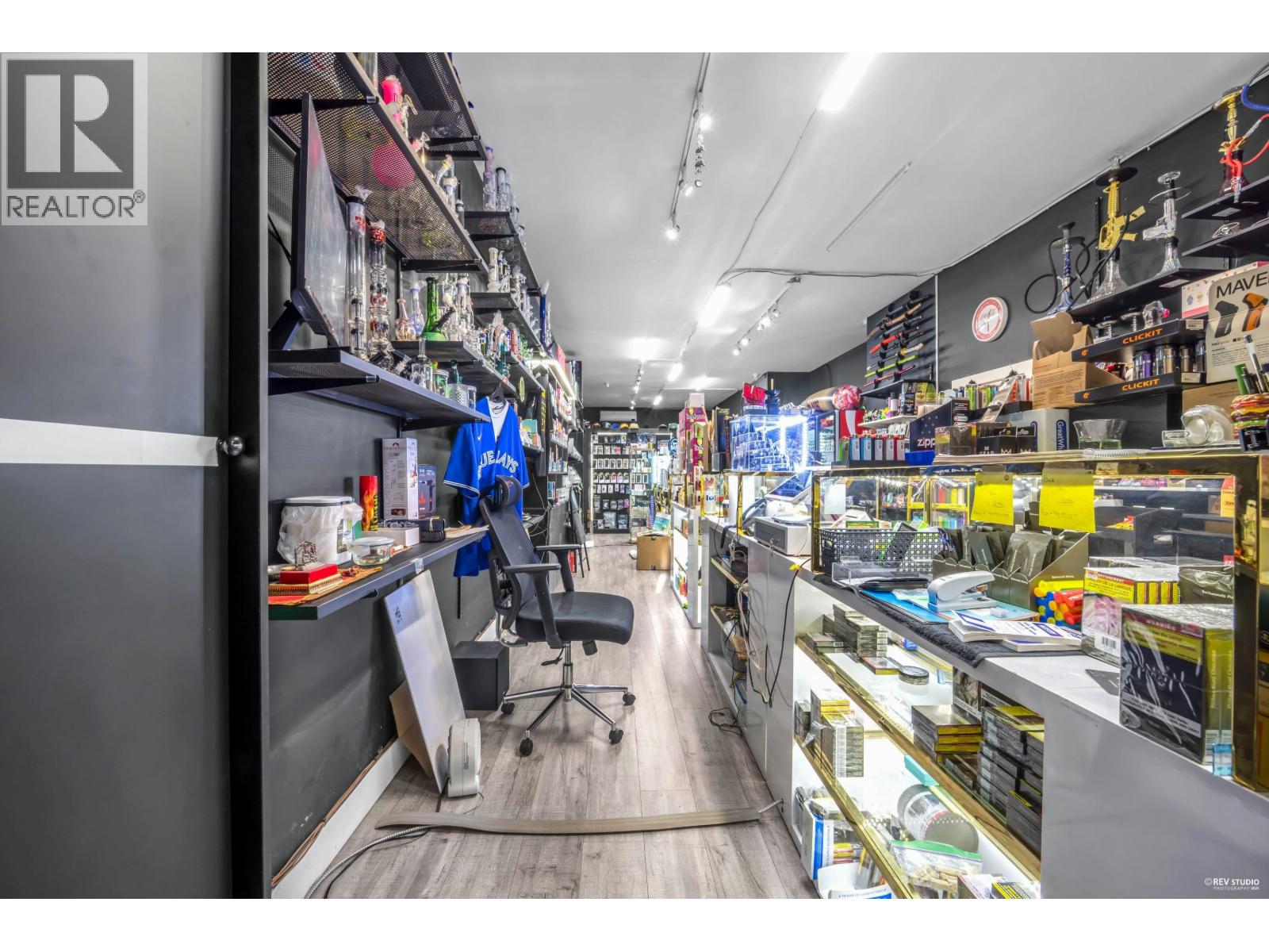 3243 W Broadway, Vancouver, British Columbia  V6K 2H5 - Photo 11 - C8082992
