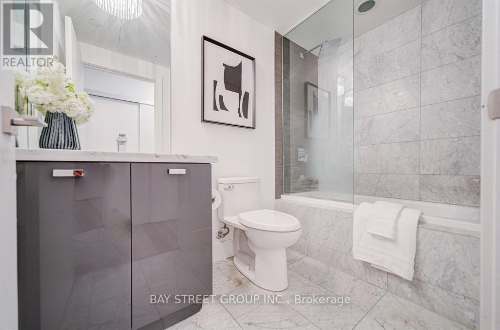2608 - 32 Davenport Road, Toronto, Ontario  M5R 0B5 - Photo 24 - C14104482
