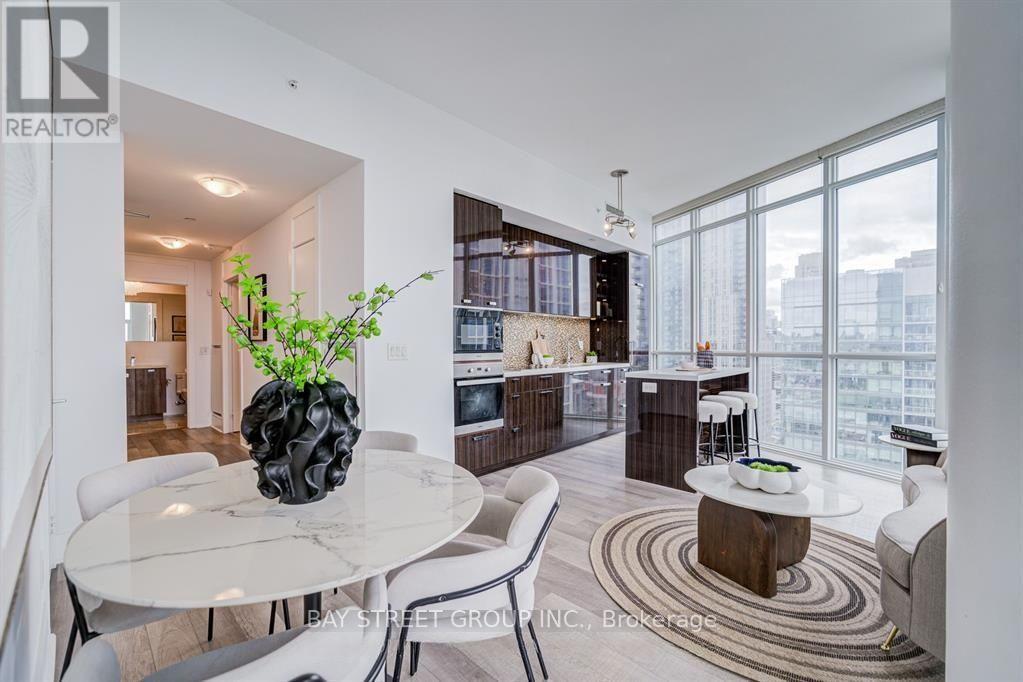 2608 - 32 Davenport Road, Toronto, Ontario  M5R 0B5 - Photo 3 - C14104482