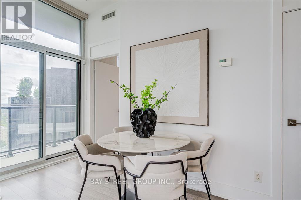 2608 - 32 Davenport Road, Toronto, Ontario  M5R 0B5 - Photo 8 - C14104482