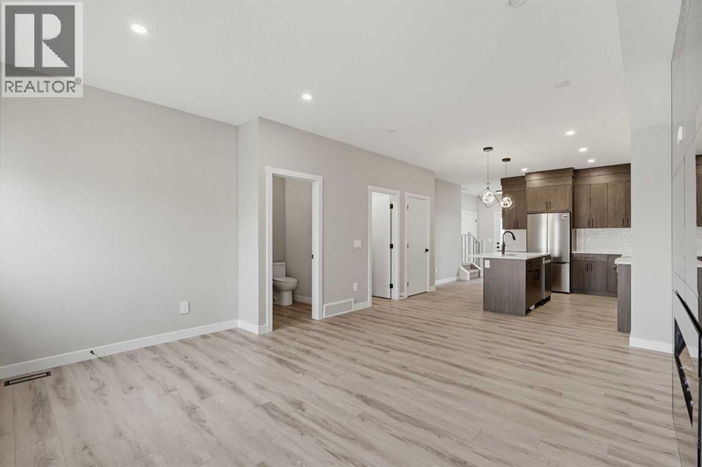 4353 61st Ave Innisfail