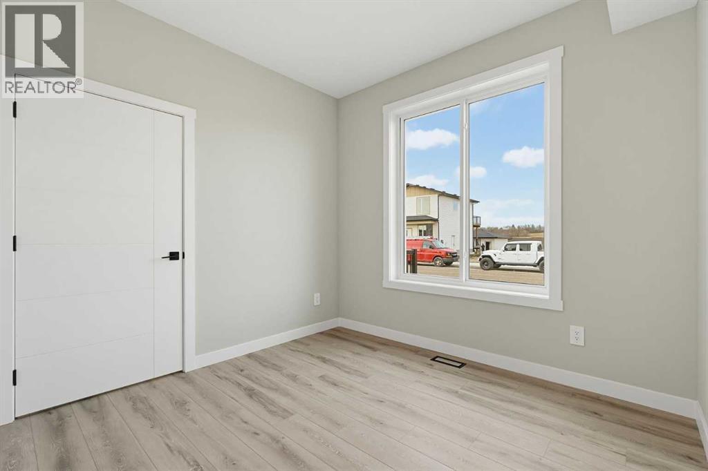 4353 61st Ave Innisfail