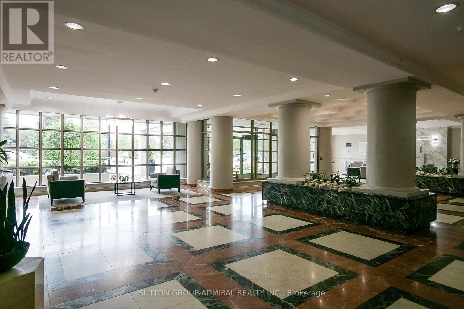 814 - 11 Townsgate Drive, Vaughan (Crestwood-Springfarm-Yorkhill), Ontario  L4J 8G4 - Photo 40 - N14104506