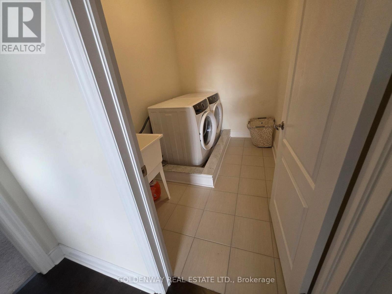 1140 Harden Trail, Newmarket, Ontario  L3X 0G8 - Photo 9 - N14104534