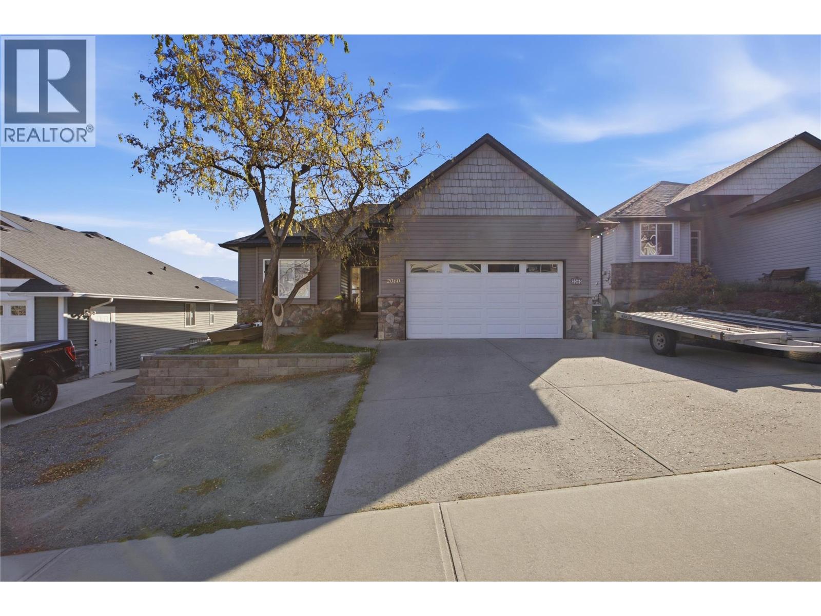2060 Grasslands Boulevard, Kamloops, British Columbia