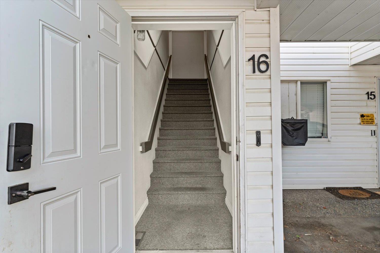 16 7715 LUCKAKUCK PLACE|Sardis West Vedder