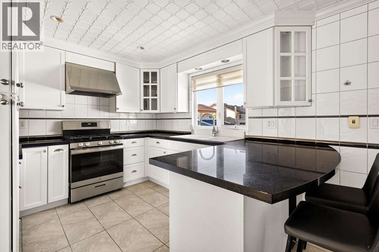 10291 Hollywell Drive, Richmond, British Columbia  V7E 5C8 - Photo 9 - R3177552