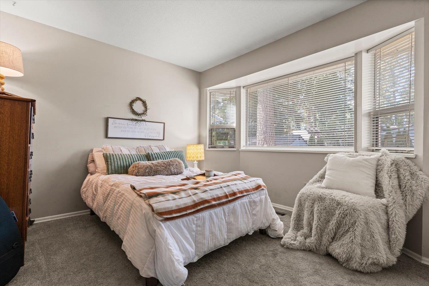 3297 VERNON TERRACE