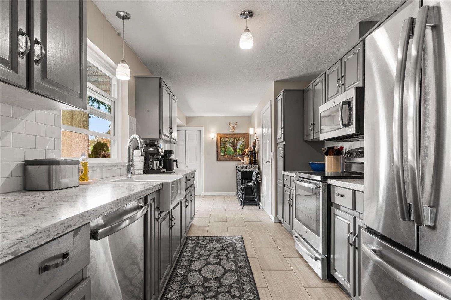 3297 VERNON TERRACE