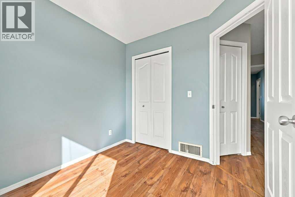 303, 2005 Luxstone Boulevard SW