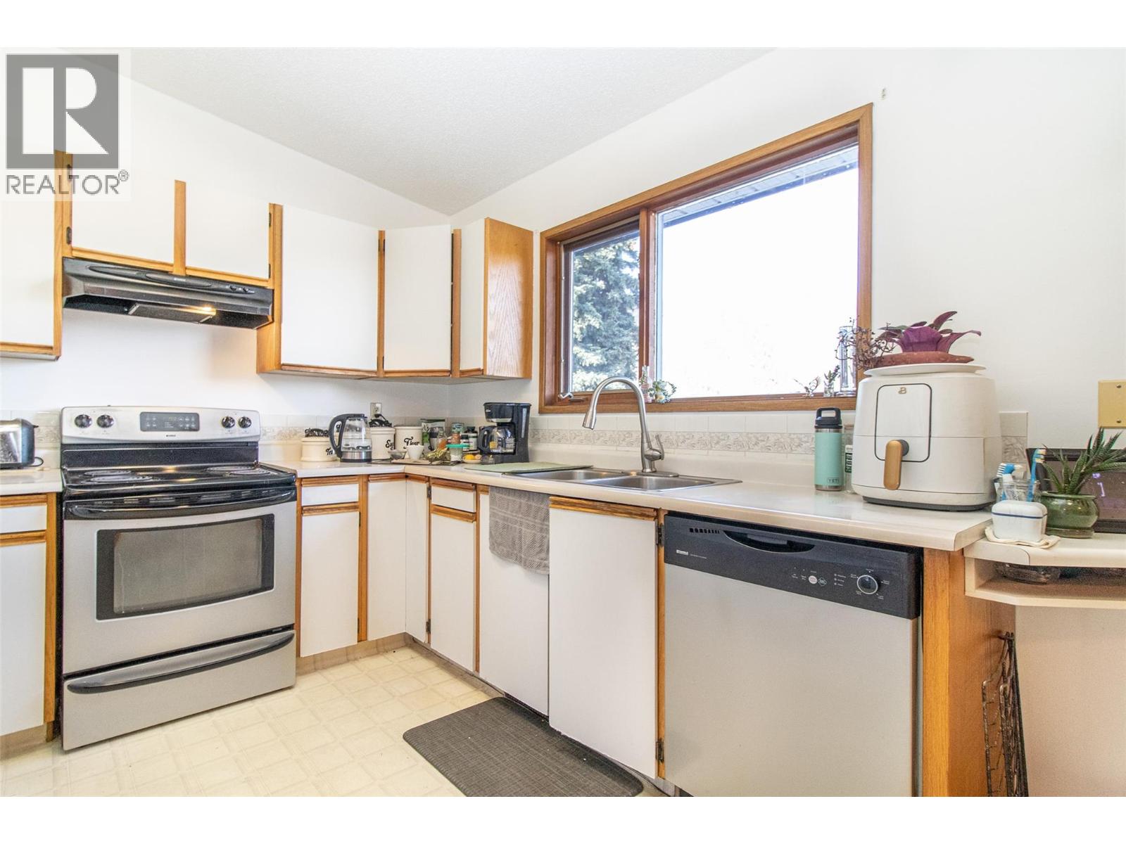 2970 Sandstone Drive, West Kelowna, British Columbia  V4T 1T2 - Photo 9 - 10404132