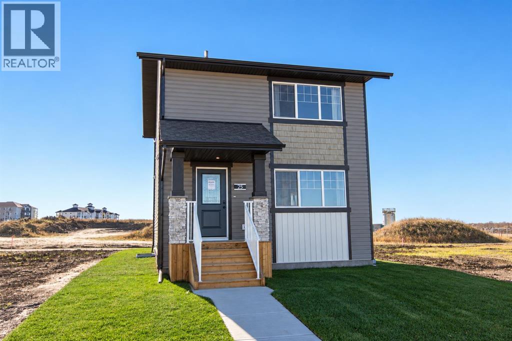 25 Beacon Hill Drive, Sylvan Lake, Alberta  T4S 0S9 - Photo 1 - A2352678
