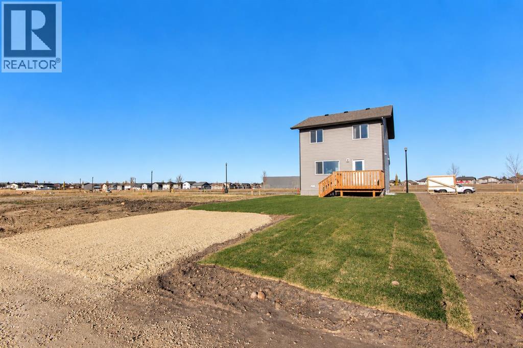 25 Beacon Hill Drive, Sylvan Lake, Alberta  T4S 0S9 - Photo 30 - A2352678