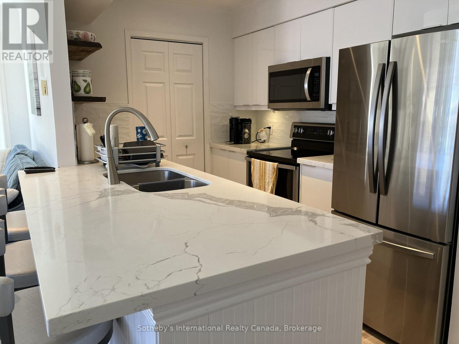 679 Johnston Park Avenue, Collingwood, Ontario  L9Y 5C7 - Photo 13 - S14104646