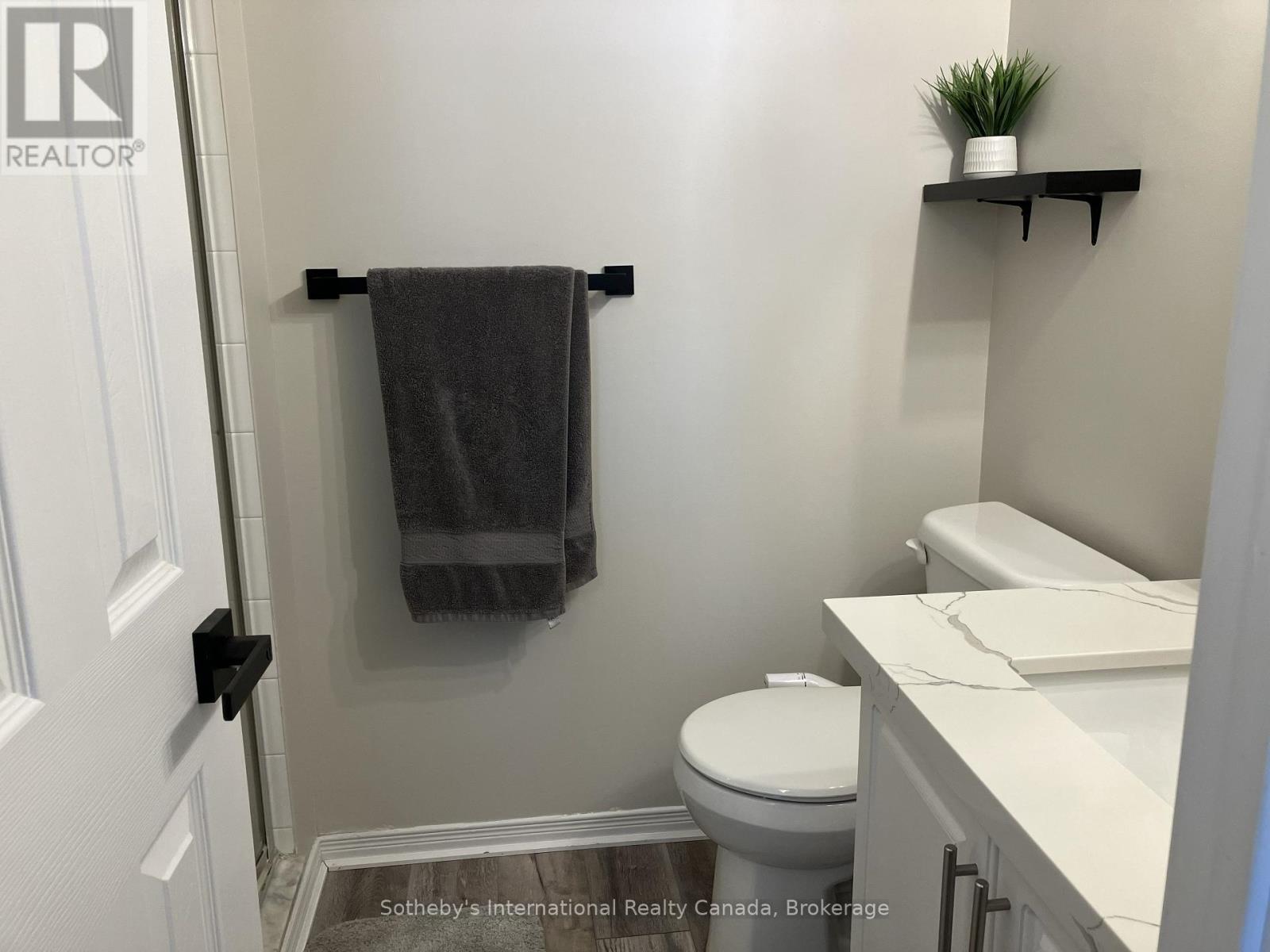679 Johnston Park Avenue, Collingwood, Ontario  L9Y 5C7 - Photo 21 - S14104646