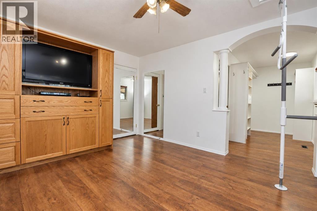 44043 714 Township