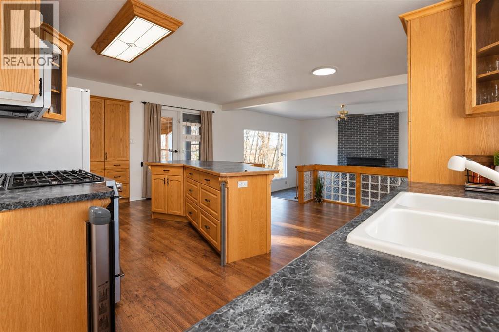 44043 714 Township