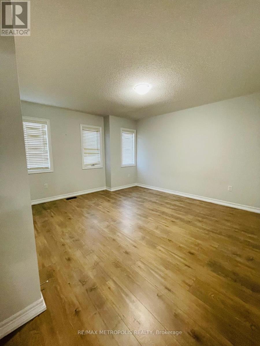 10 Barchard Street, Clarington, Ontario  L1B 1G9 - Photo 14 - E14104640