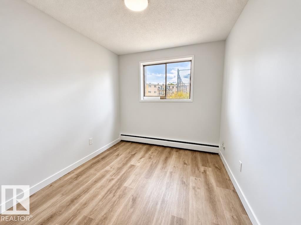 #4C 5715 133 AV NW NW