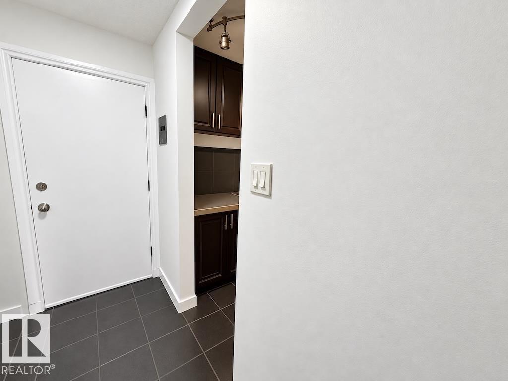 #4C 5715 133 AV NW NW