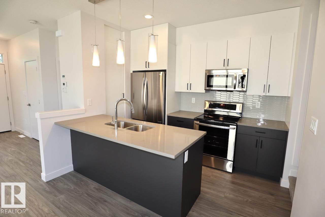 10820 86 Av Nw Nw, Edmonton, Alberta  T6E 2N2 - Photo 1 - E4500122
