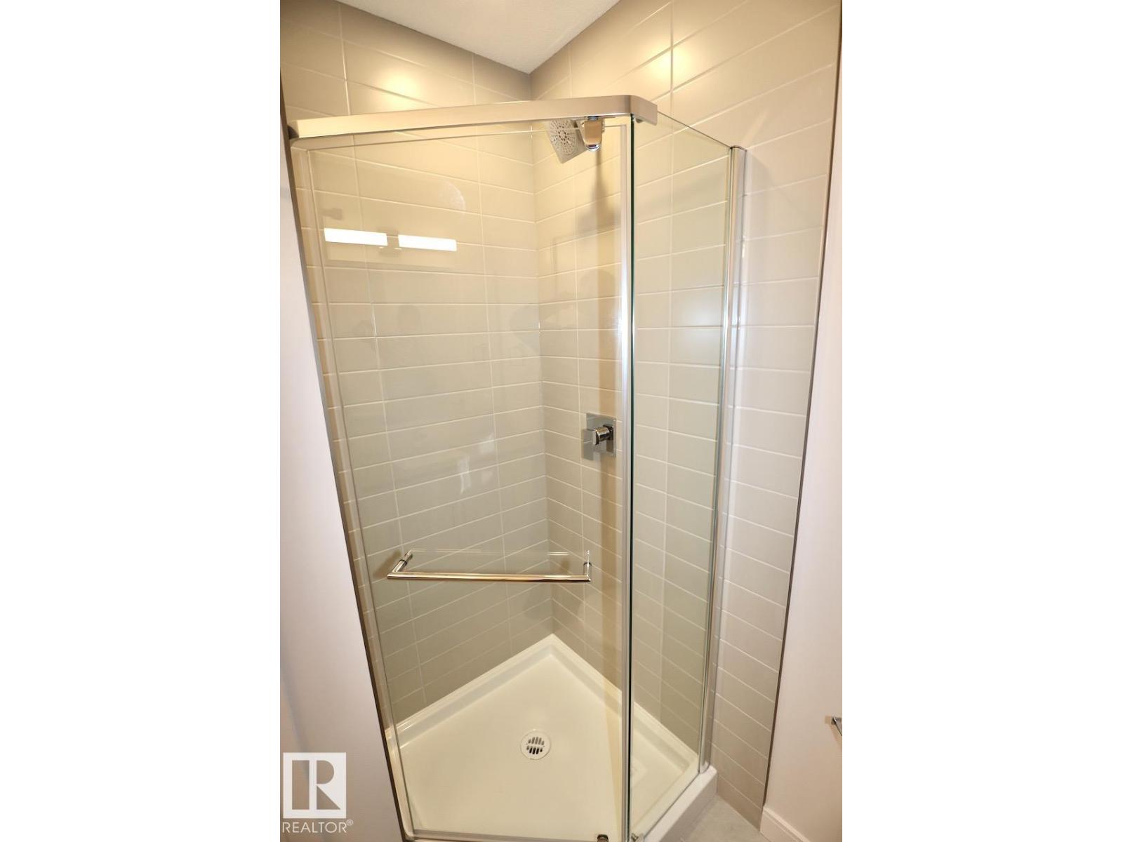 10820 86 Av Nw Nw, Edmonton, Alberta  T6E 2N2 - Photo 19 - E4500122