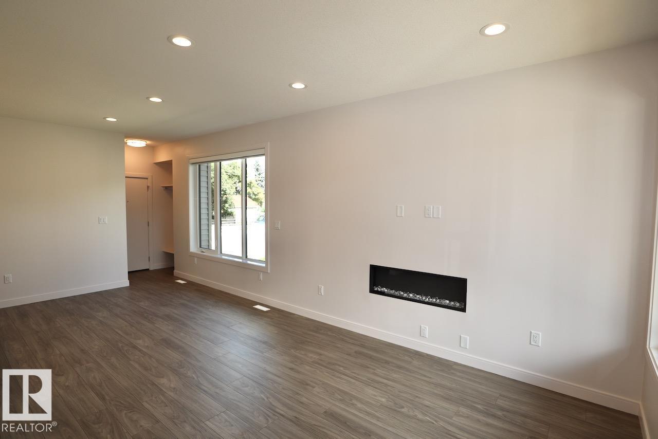 10820 86 Av Nw Nw, Edmonton, Alberta  T6E 2N2 - Photo 6 - E4500122