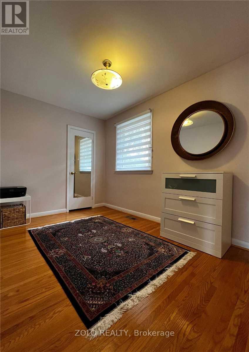 Main Floor - 346 Wenlock Avenue, Richmond Hill, Ontario  L4C 1M9 - Photo 8 - N14104616