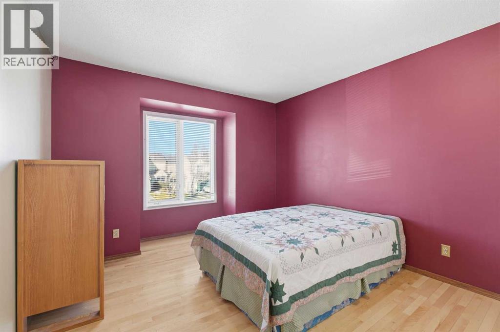 309 Sandringham Road NW, Calgary, Alberta  T3K 3Z1 - Photo 14 - A2353352