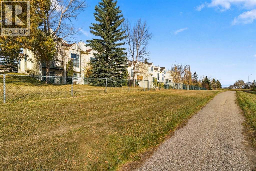 309 Sandringham Road NW, Calgary, Alberta  T3K 3Z1 - Photo 23 - A2353352