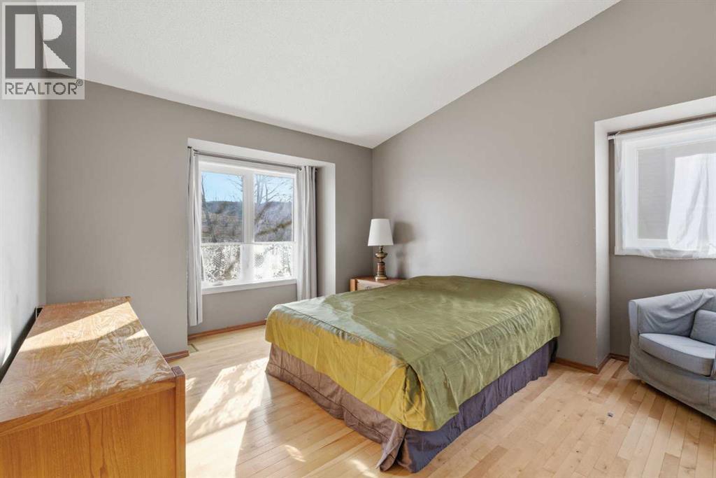 309 Sandringham Road NW, Calgary, Alberta  T3K 3Z1 - Photo 13 - A2353352