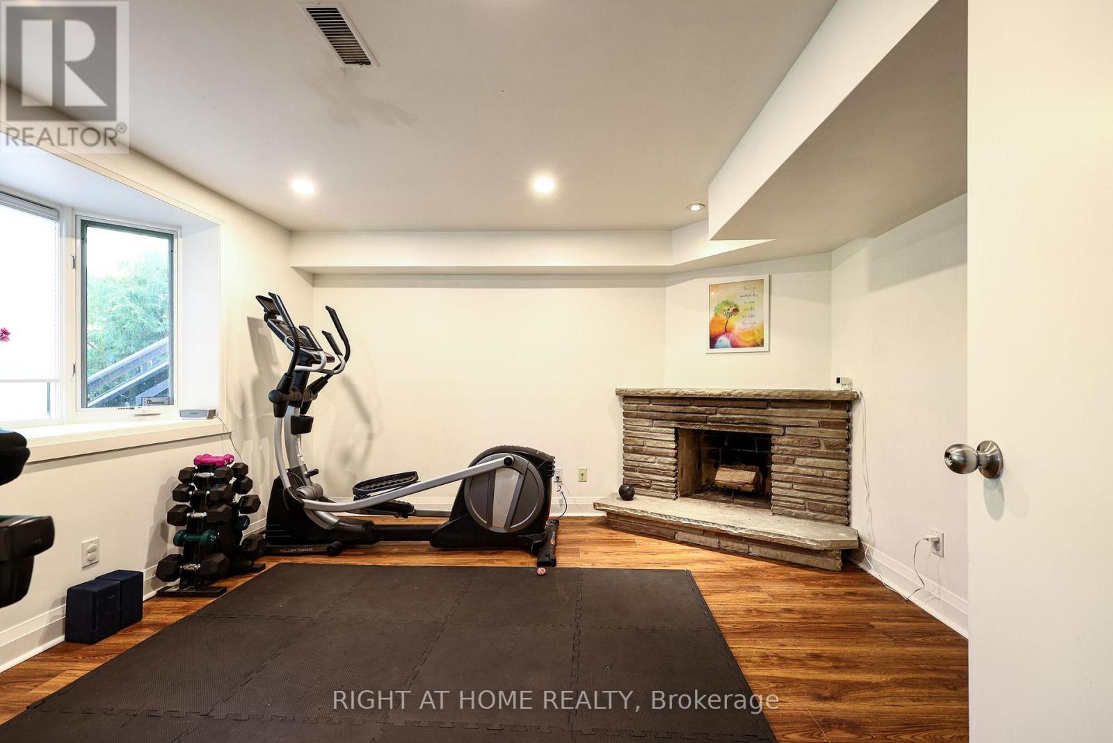 69 Montressor Drive, Toronto, Ontario  M2P 1Z3 - Photo 21 - C13830178